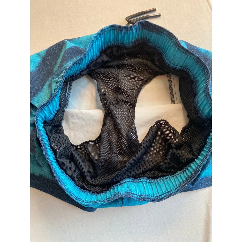 Oakley Mens Blue Tie Dye Striped Swim Trunks Board Shorts Regular Fit Medium